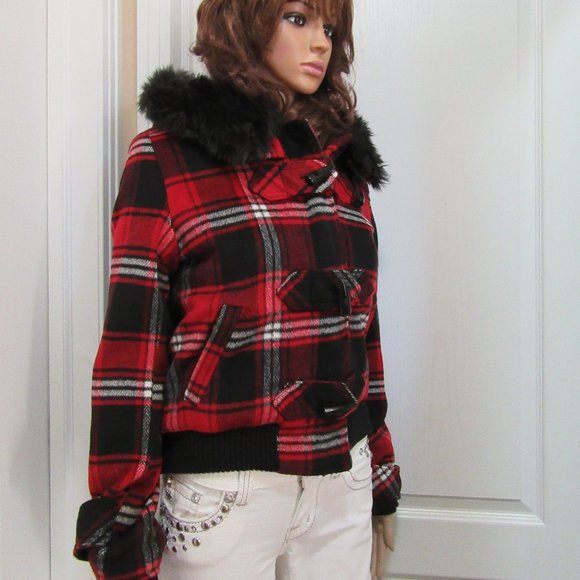 FIRM PRICE  Red Plaid Coat  Size Medium- Bomber Style- Like New - Picture 1 of 15